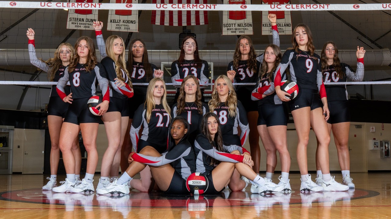 2024 Women's Volleyball team